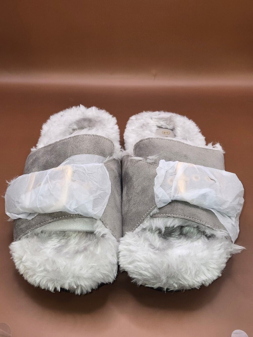 Women's Size 8 Gray Plush Lined Two Strap Slide Sandals New